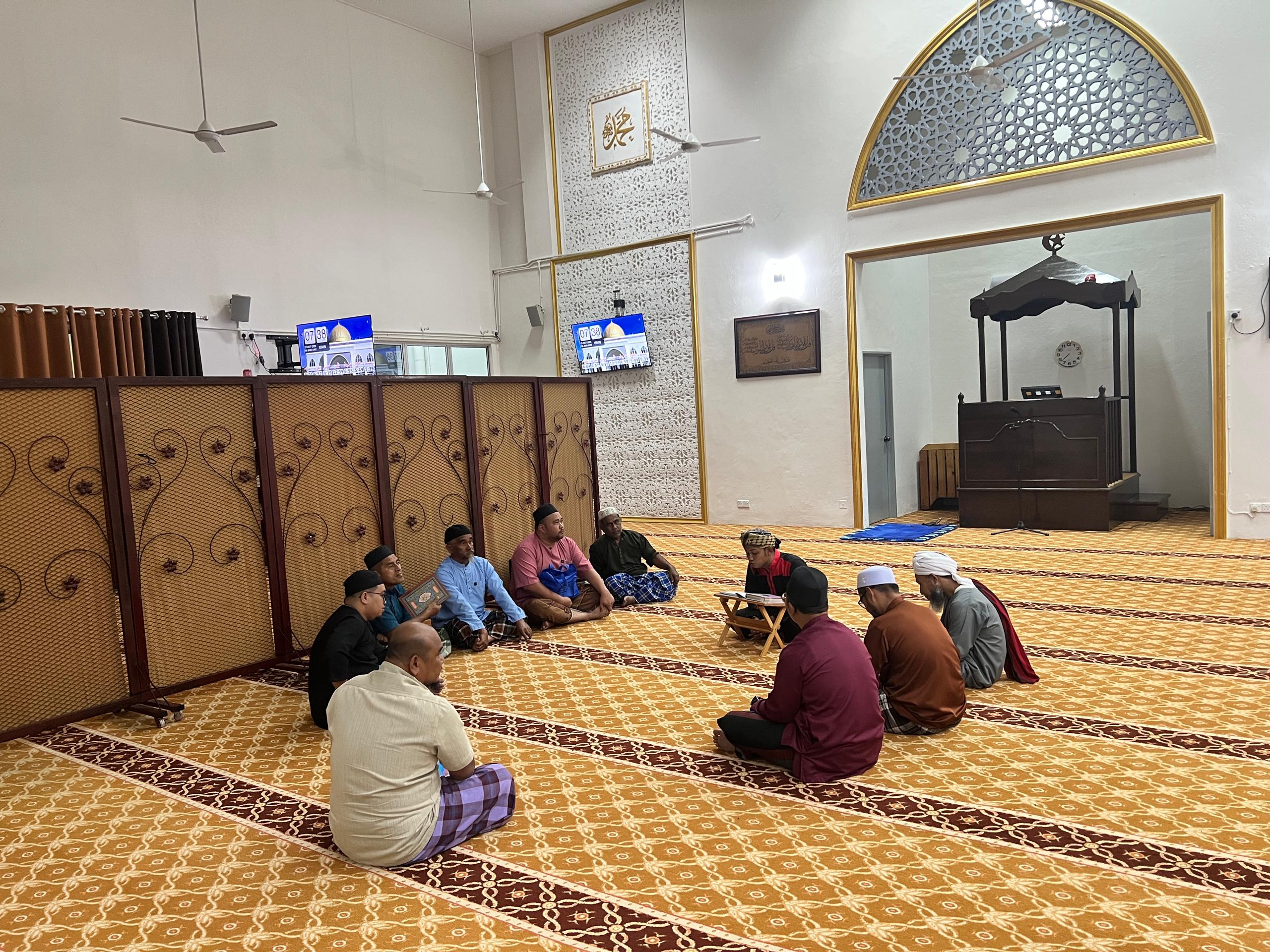 HALAQAH TAHSIN AL QURAN