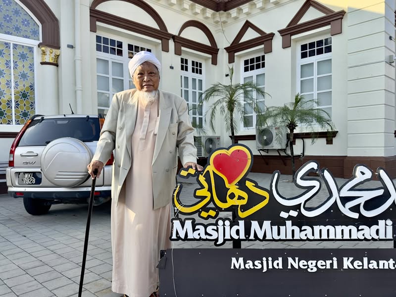 Penangguhan Kelas Tafaqquh Fiddin Tuan Guru Sheikh Wazir bin Che Awang Al-Kalantani Al-Makki