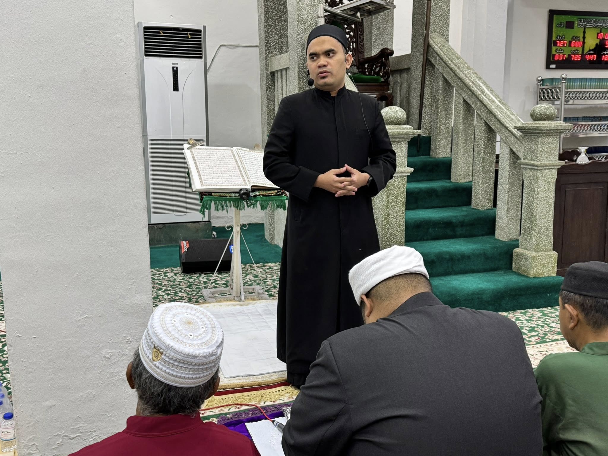 LENSA HARI PERTAMA SOLAT SUNAT TERAWIH