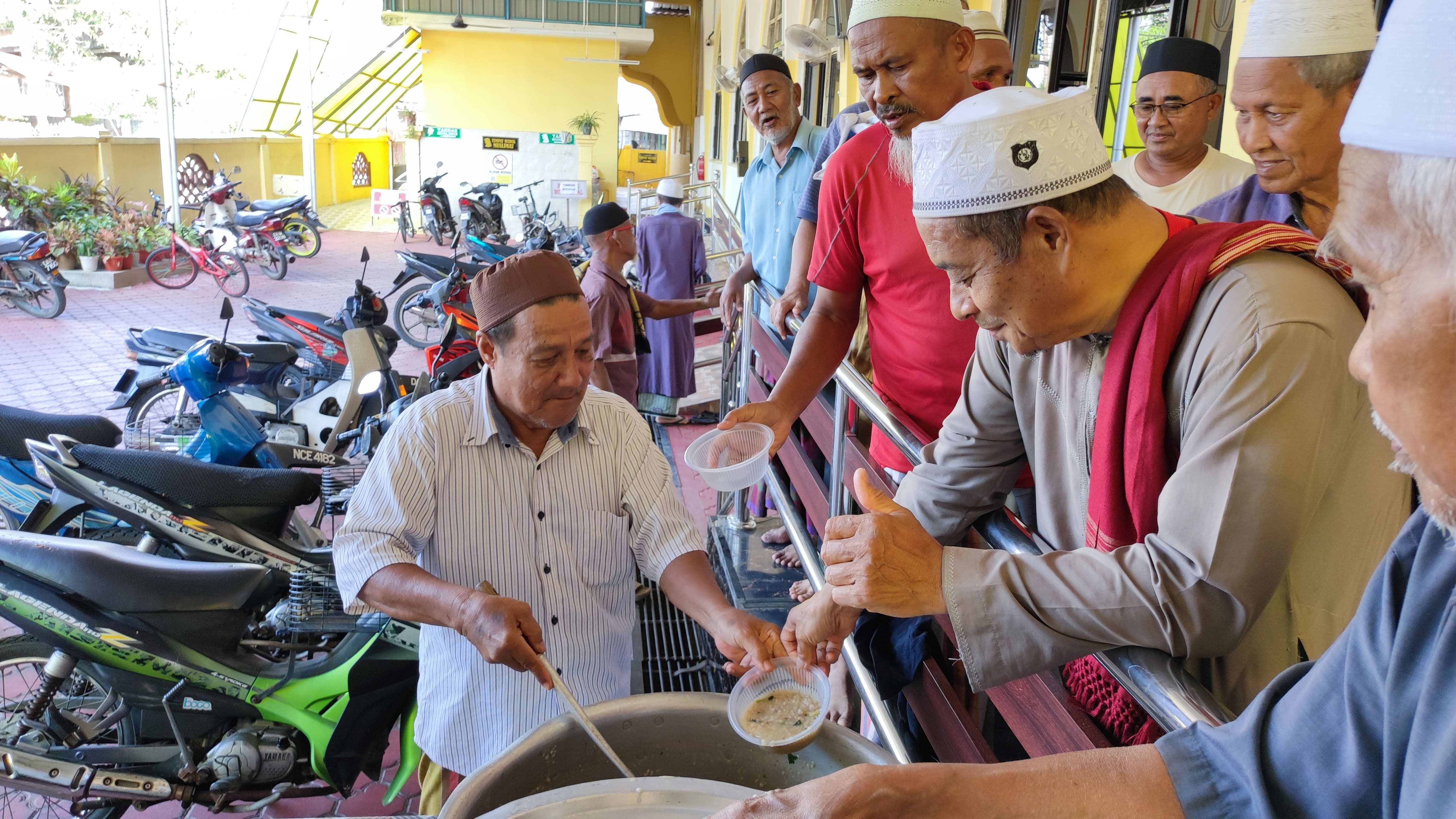 JAMUAN BUBUR LAMBOK